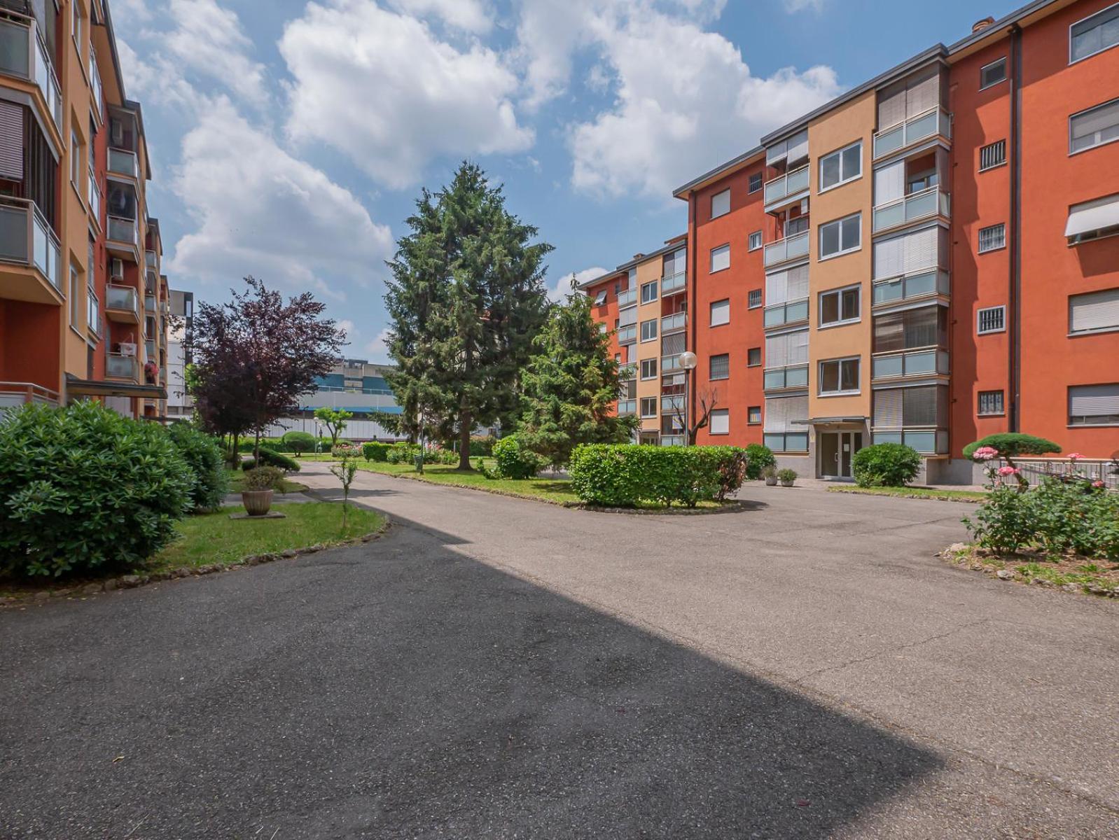 Appartement Ampio E Luminoso Appartamento, Posto Auto Gratuito - Quarenghi Milan